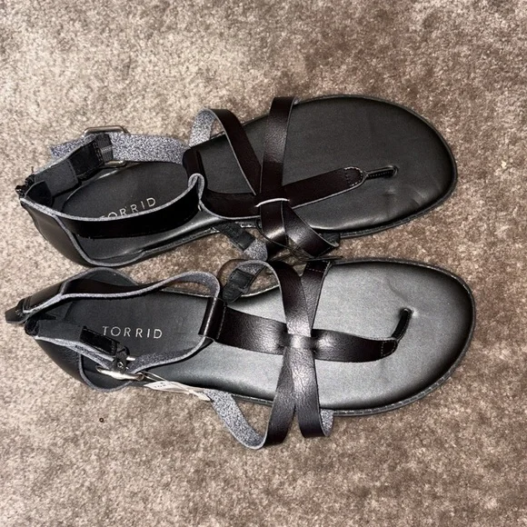 Torrid black gladiator sandals - Picture 4 of 10